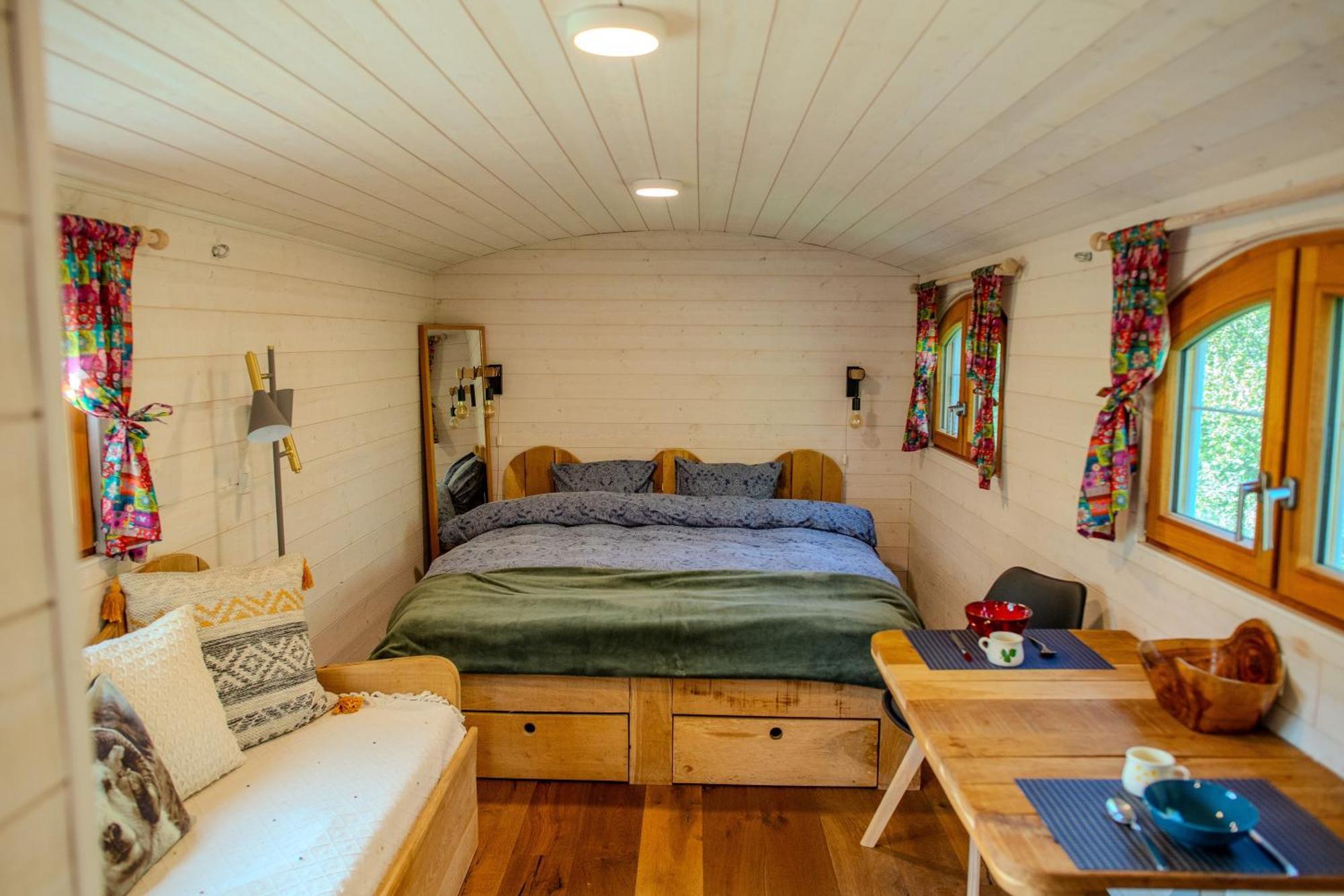 Vila La Tiny House De La Bergerie Lierneux Exteriér fotografie